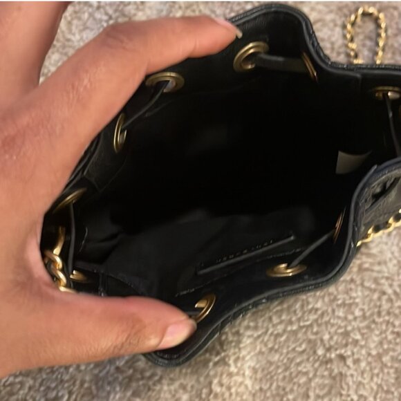 Tory Burch Black Fleming Soft Mini Quilted Bucket Bag - Picture 4 of 6
